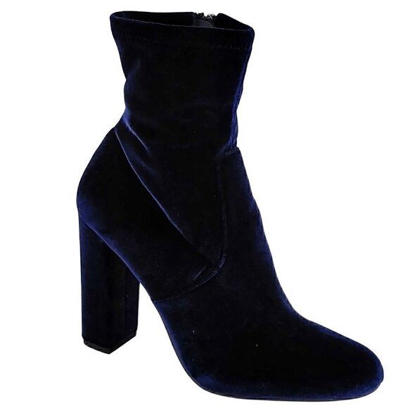 STEVE MADDEN Edit Midnight Blue Velvet Covered Heels Zip Booties 8.5M New No Box - Picture 1 of 10
